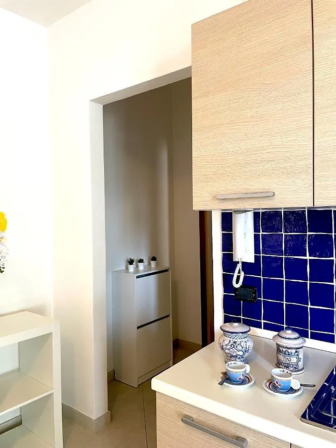 Casa Serra Porto Palo 0*,  Itália